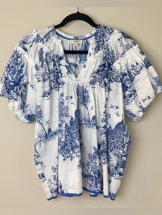 Umgee Blue & White Toile Landscape Scenic Print Peasant Blouse Size M - Picture 3 of 10